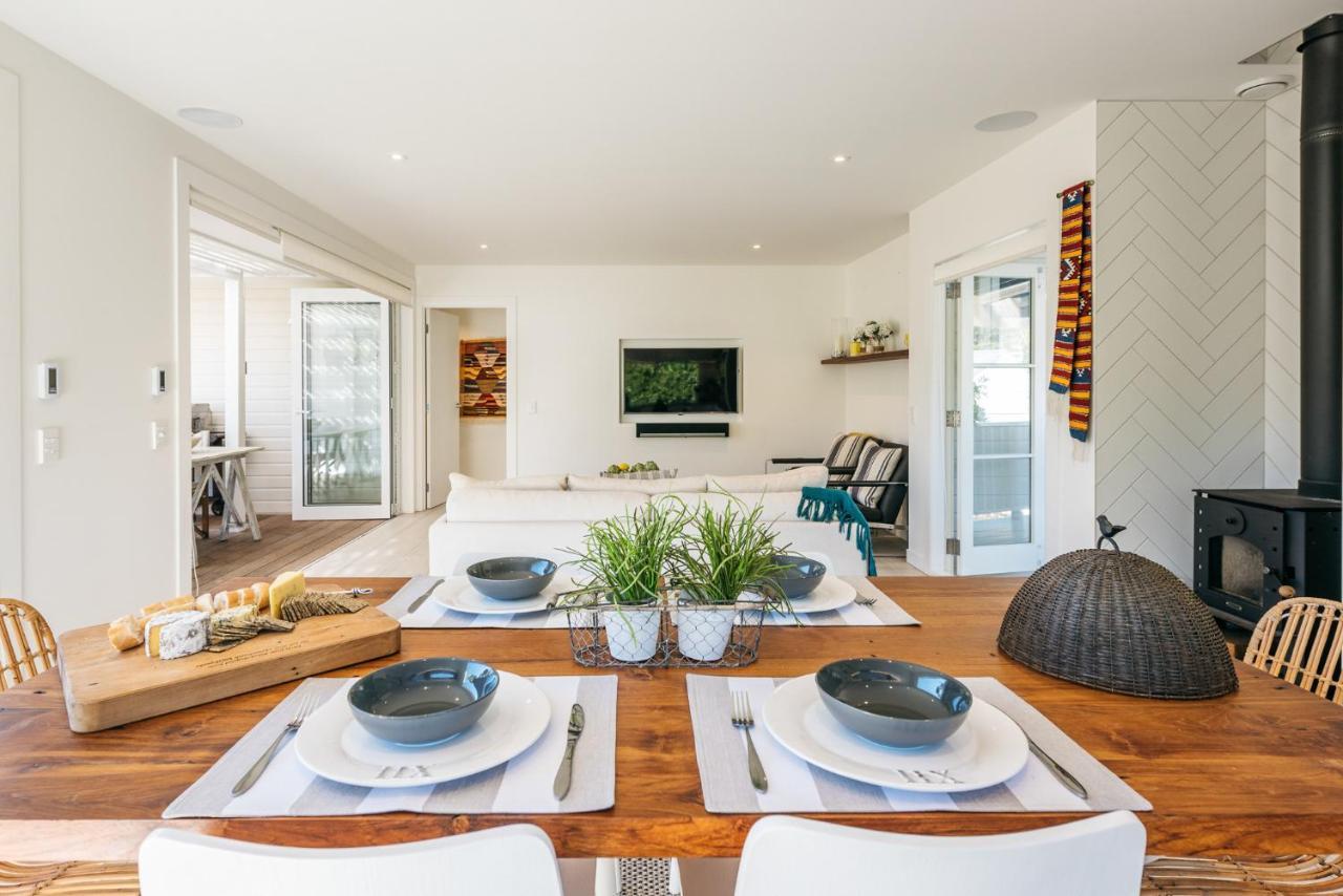 Moa Magic - Oneroa Holiday Home מראה חיצוני תמונה