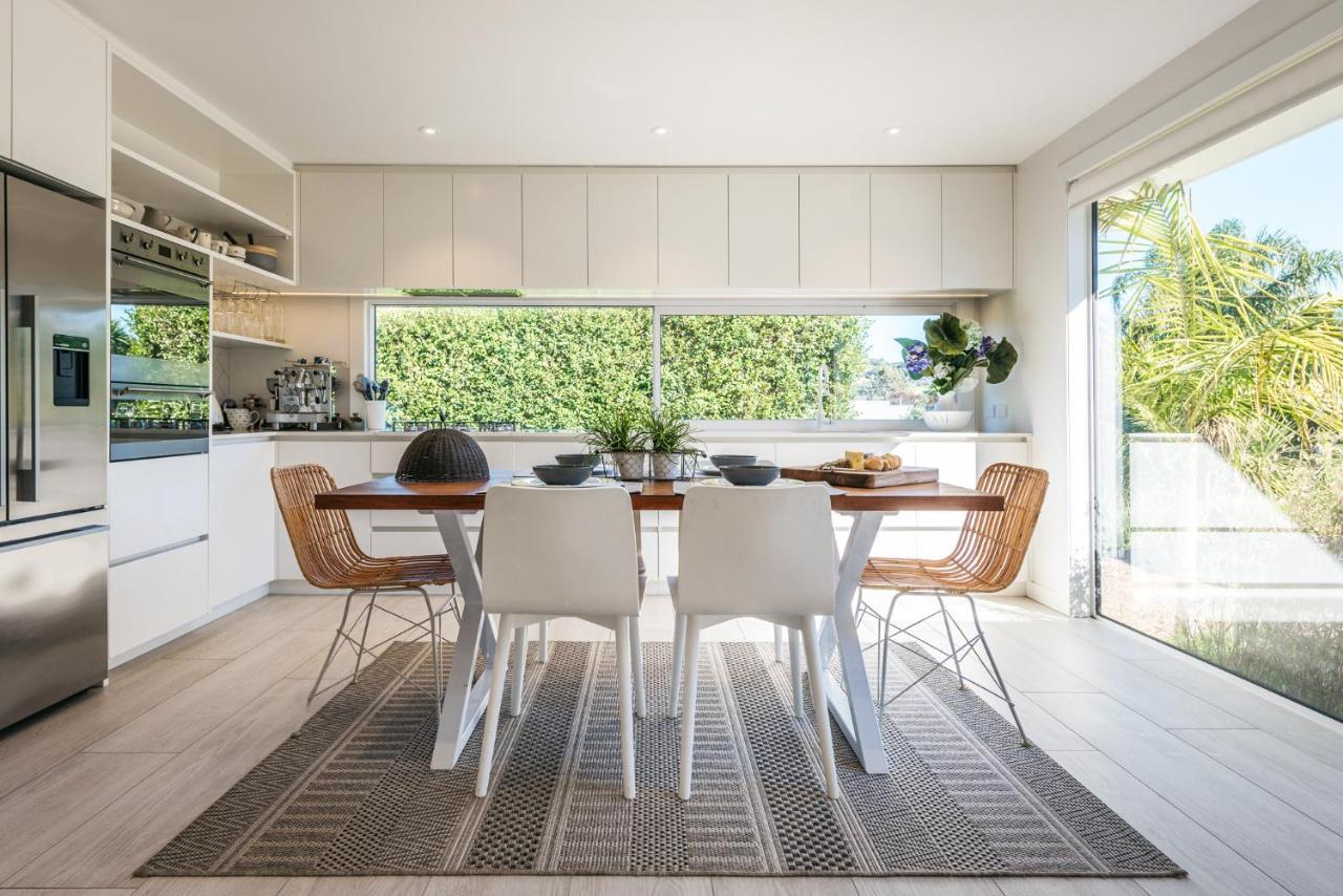 Moa Magic - Oneroa Holiday Home מראה חיצוני תמונה